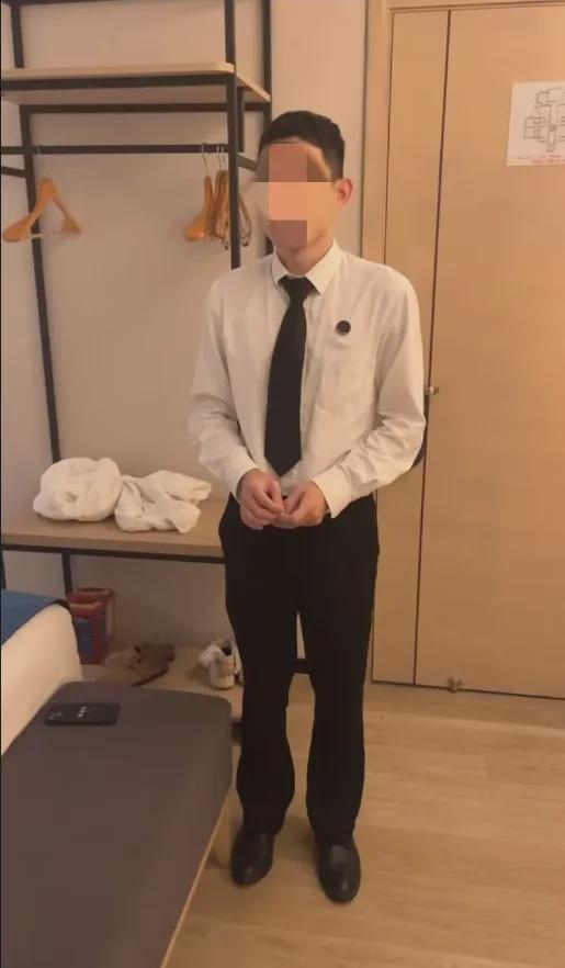 吓人！情侣酒店亲密时遭两名陌生男子闯入！